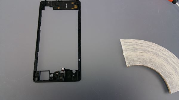 Guide tutoriel de réparation pour le Sony Xperia Z1 compact D5503